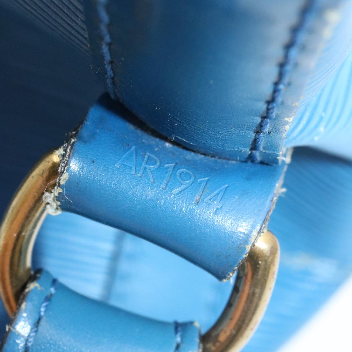 LOUIS VUITTON Epi Petit Noe Shoulder Bag Blue M44105 LV ds423
