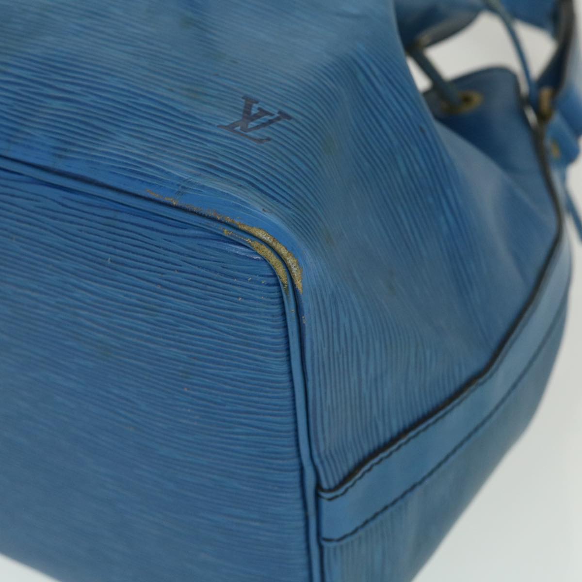 LOUIS VUITTON Epi Petit Noe Shoulder Bag Blue M44105 LV ds528