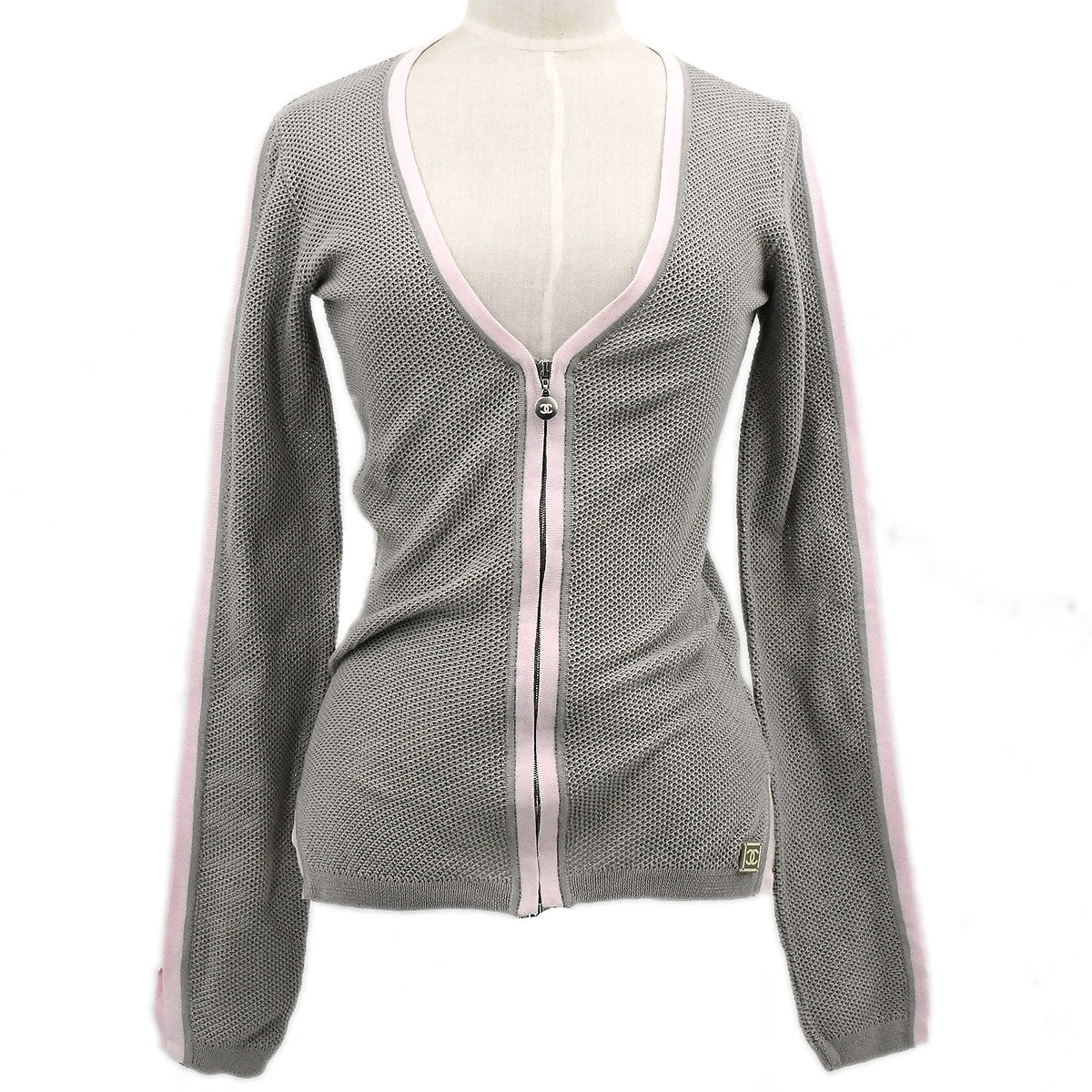 Luxury Chanel 2003 Spring Sports Line zip-front top #34