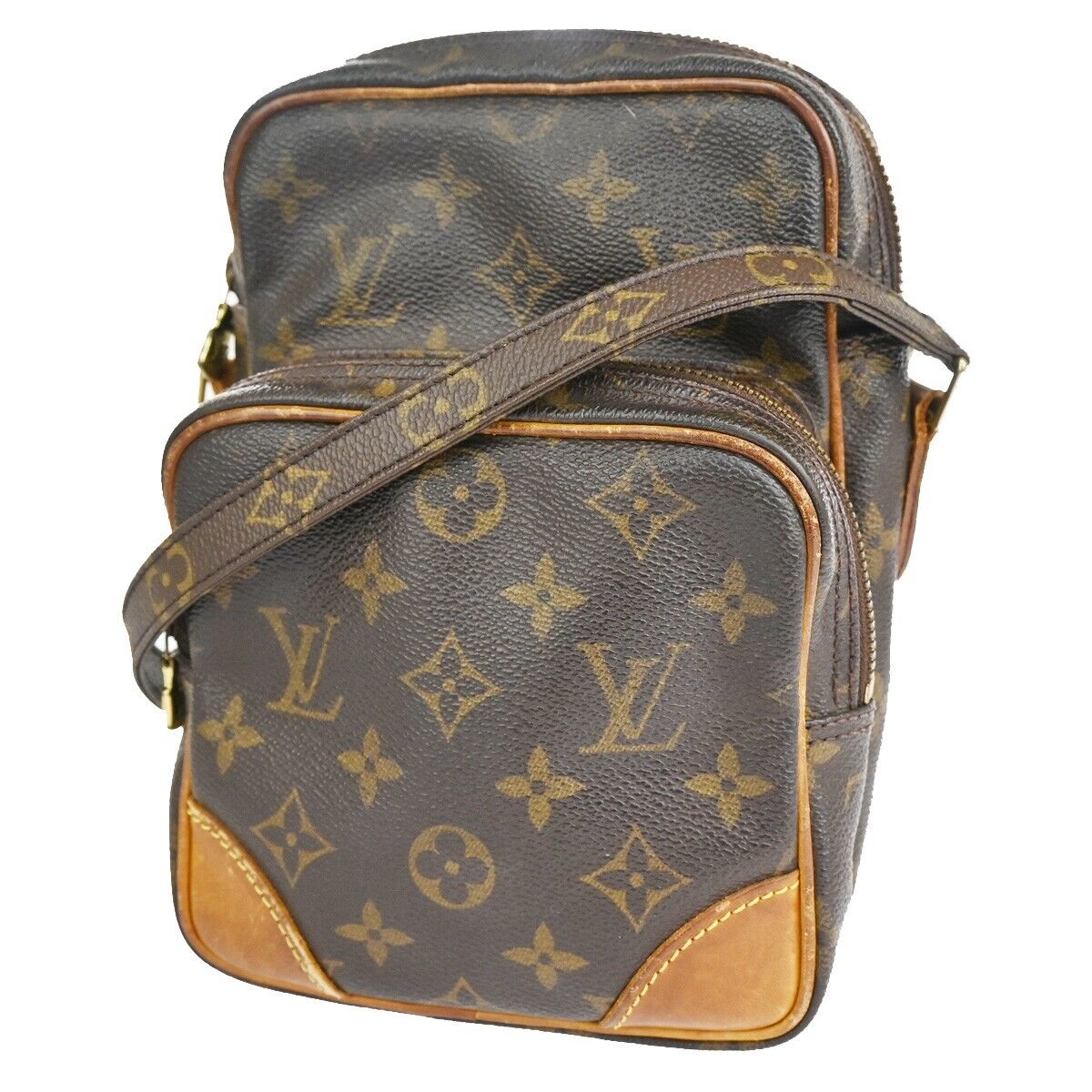 Louis Vuitton Amazon  Canvas Shoulder Bag ()