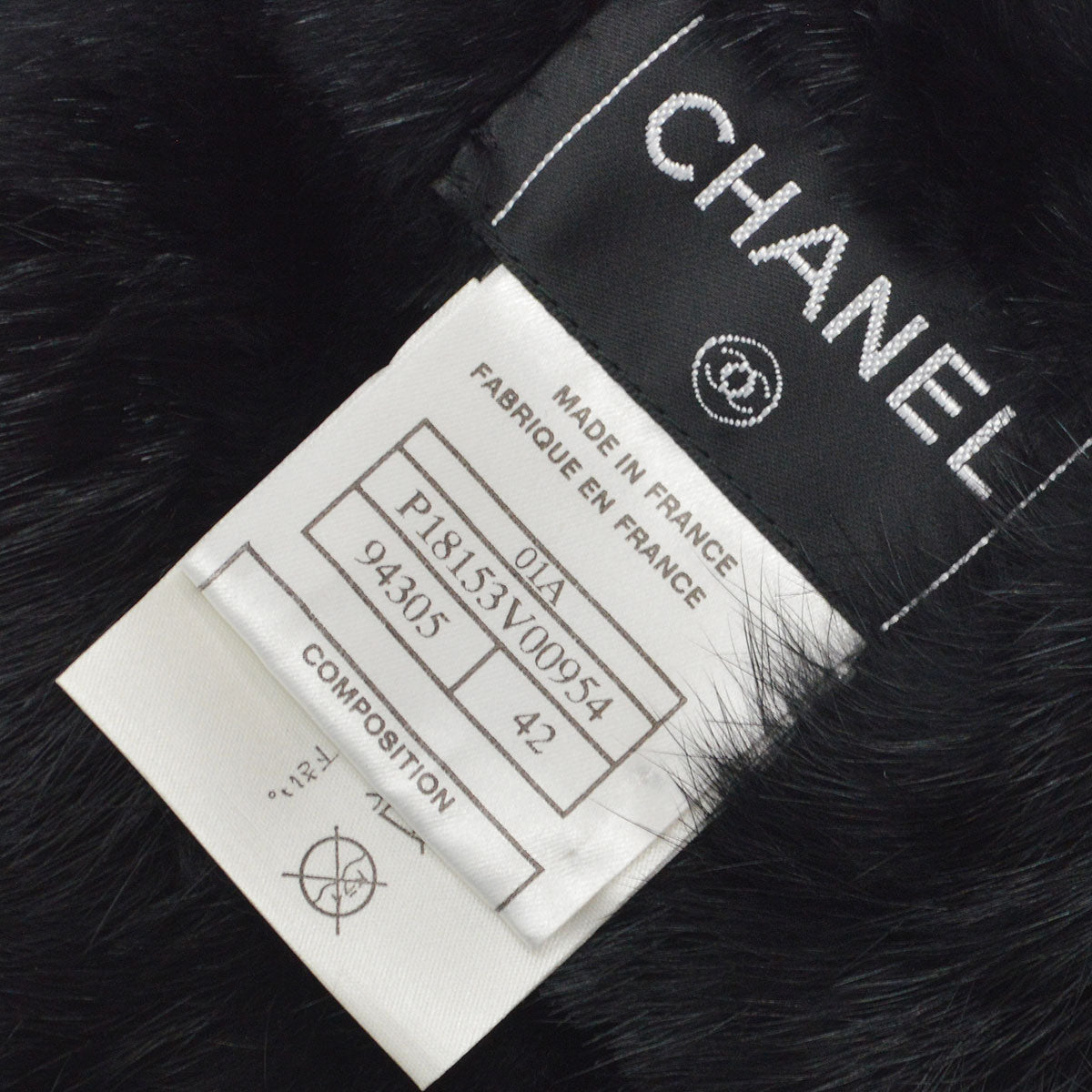 Luxury Chanel 2001 Fall Fur Scarf #42