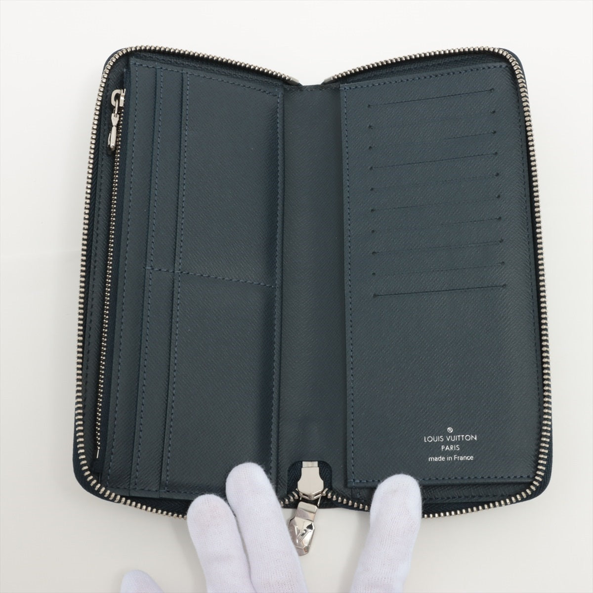 Louis Vuitton Taiga Zippy Wallet Vertical M30510 Blue Marine Wallet