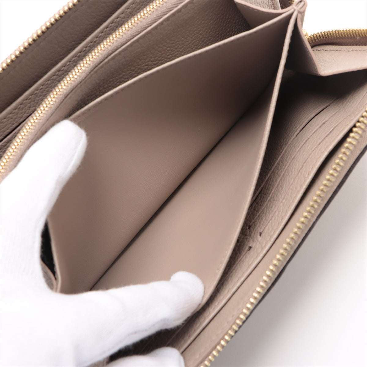 Louis Vuitton Monogram Amplant  Wallet M69034 Tour Trail Round Zip Wallet