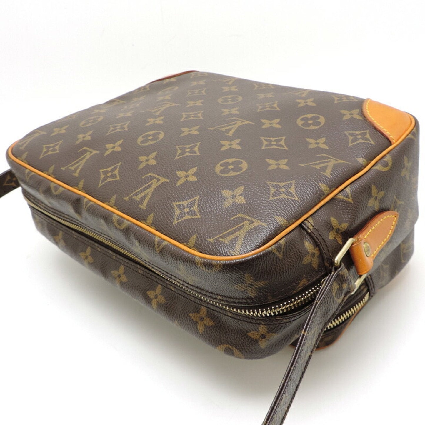 Louis Vuitton  Canvas Shoulder Bag ()