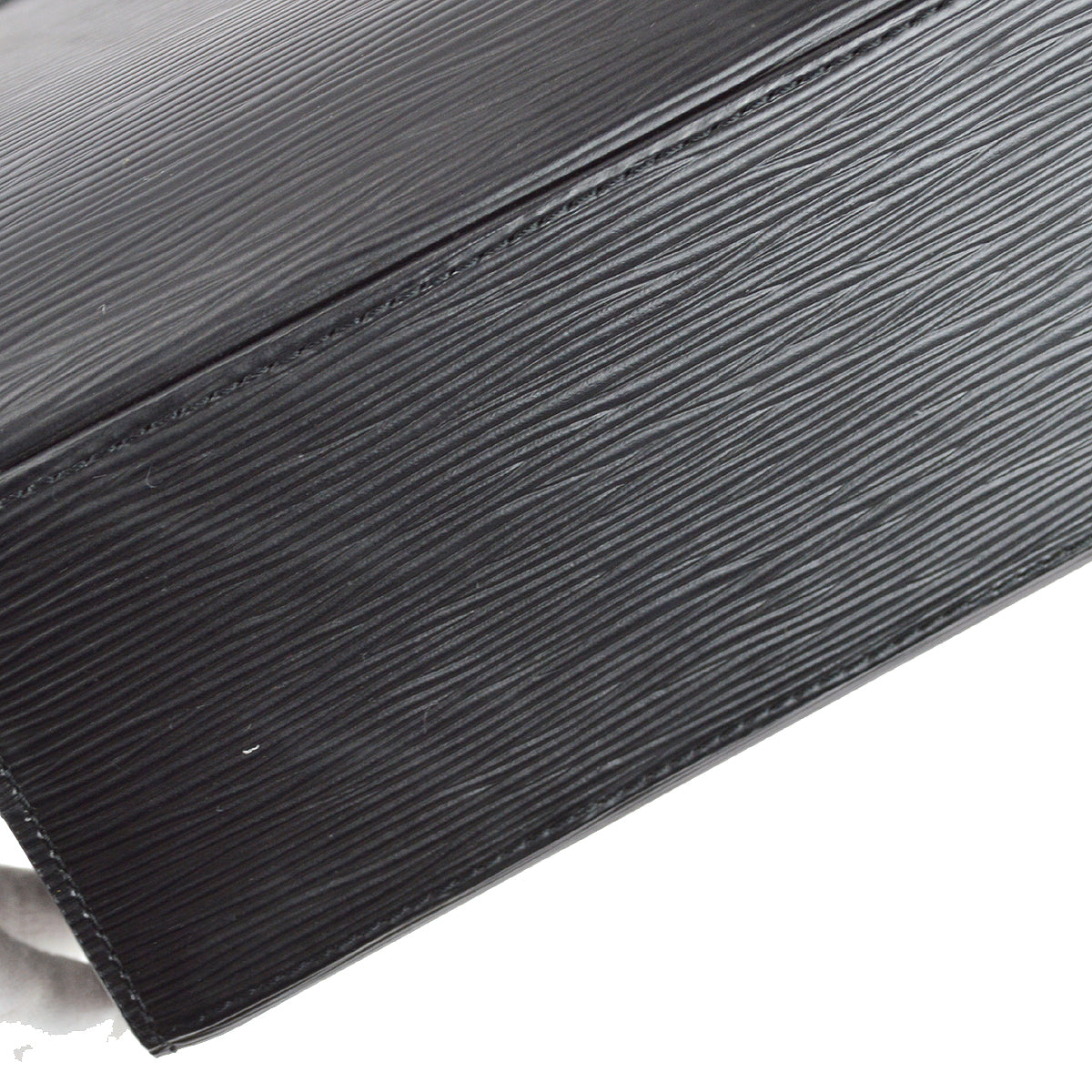 Louis Vuitton 2001 Black Epi Pont Neuf M52052