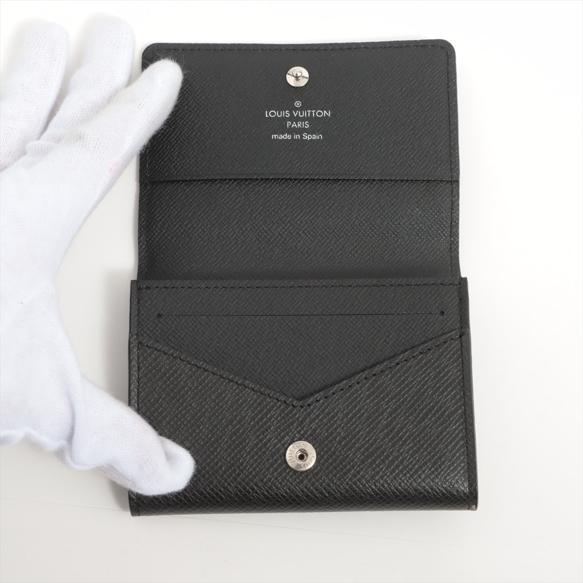 Louis Vuitton Taiga Amverop Cartouche M64595 Black Card Case