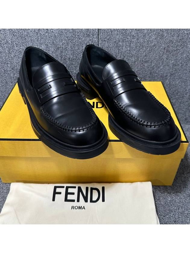Luxury Fendi loafer 250