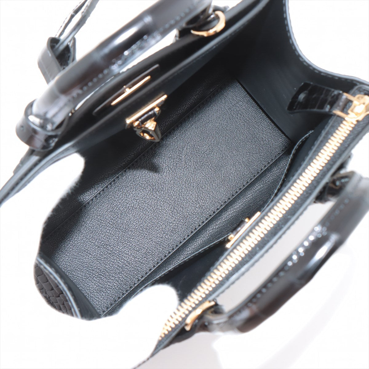 Louis Vuitton Crocodile Brilliant City Timer MINI     Reaction