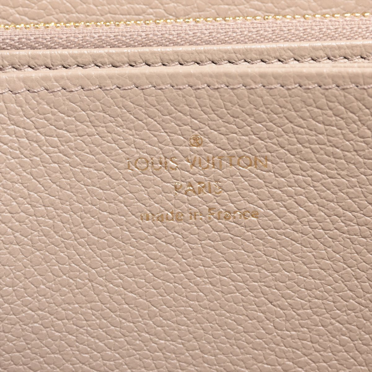 Louis Vuitton bicolor monogram implant zipper wallet M69794 turtle cream round zipper wallet  responsive allu