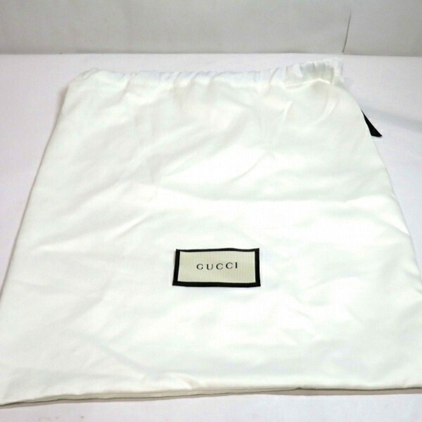 Gucci Flora  Canvas Shoulder Bag ()