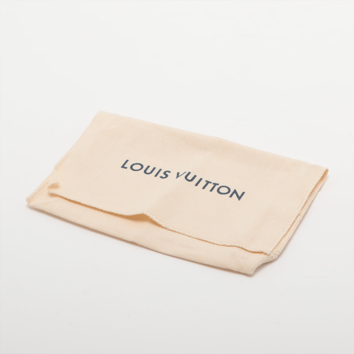Louis Vuitton Monogram Couvertur Passport   Passport Case M80866