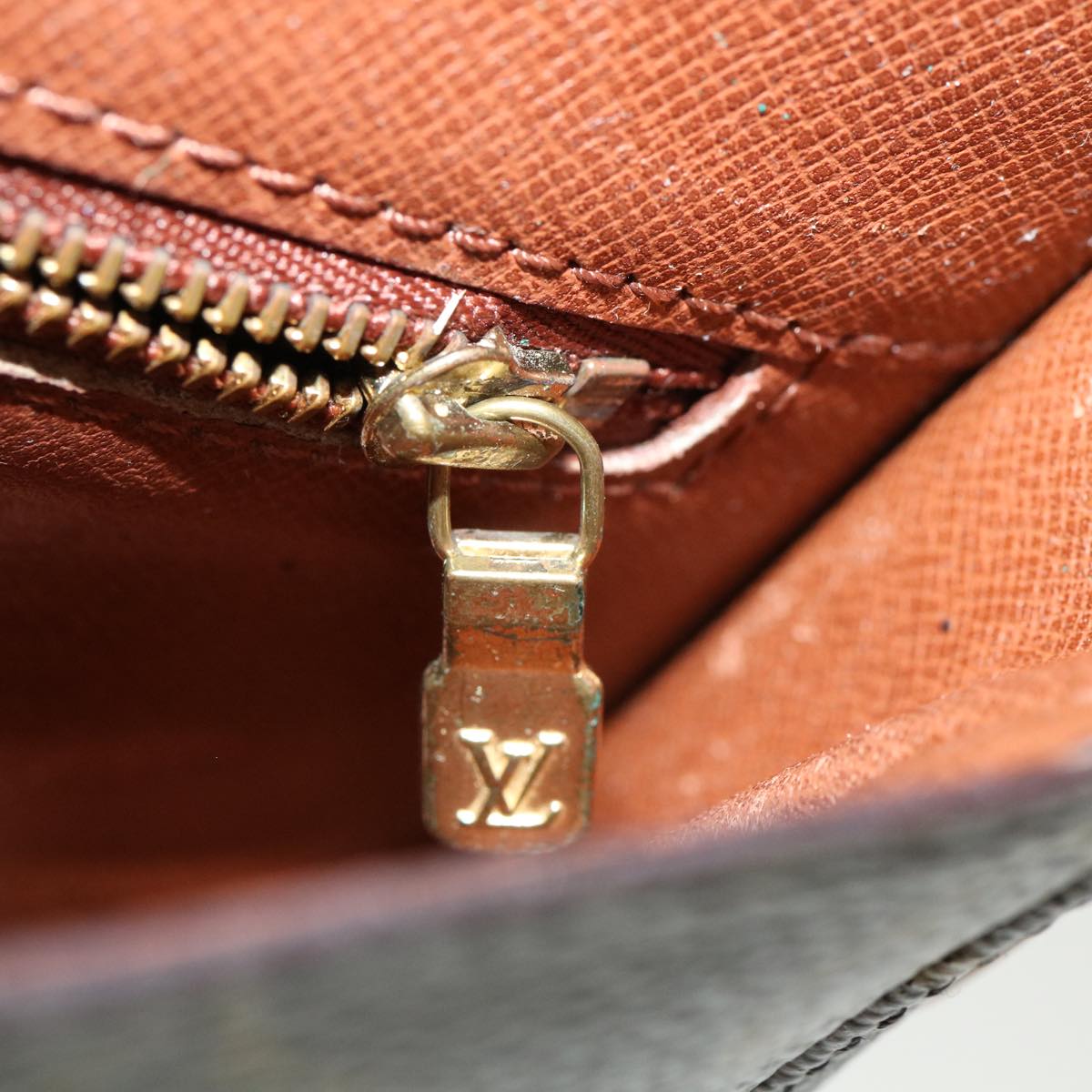 LOUIS VUITTON Monogram Saint Cloud PM Shoulder Bag M51244 LV ep175