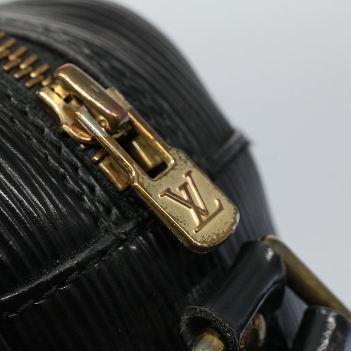 LOUIS VUITTON Epi Trocadero 23 Shoulder Bag Black M52302 LV ep1929