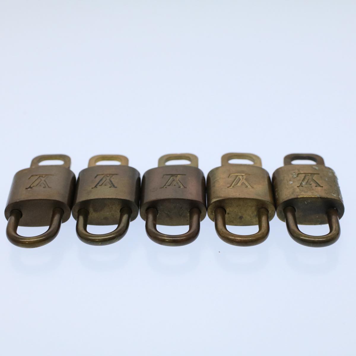 LOUIS VUITTON Padlock 10set Gold Tone LV ep2000