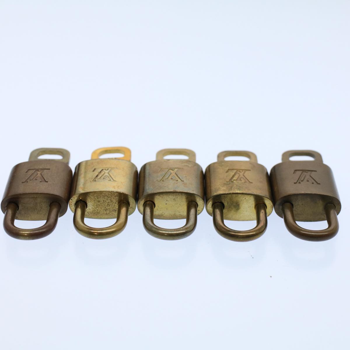 LOUIS VUITTON Padlock 10set Gold Tone LV ep2001