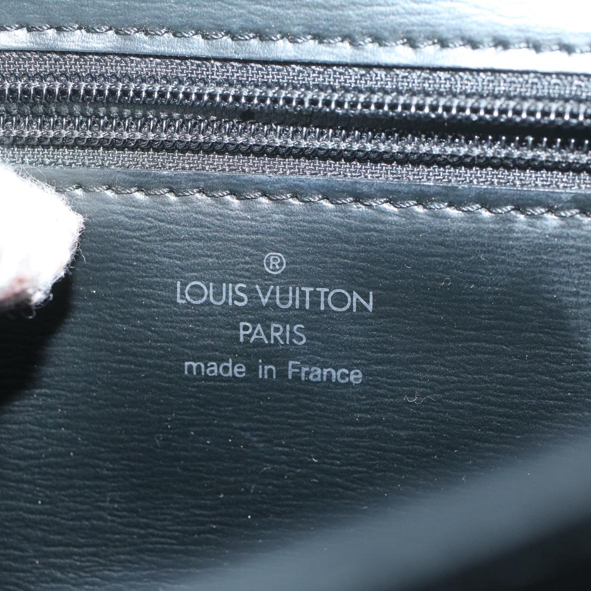 LOUIS VUITTON Epi Pochette Arche Shoulder Bag Black Noir M52572 LV ep2011