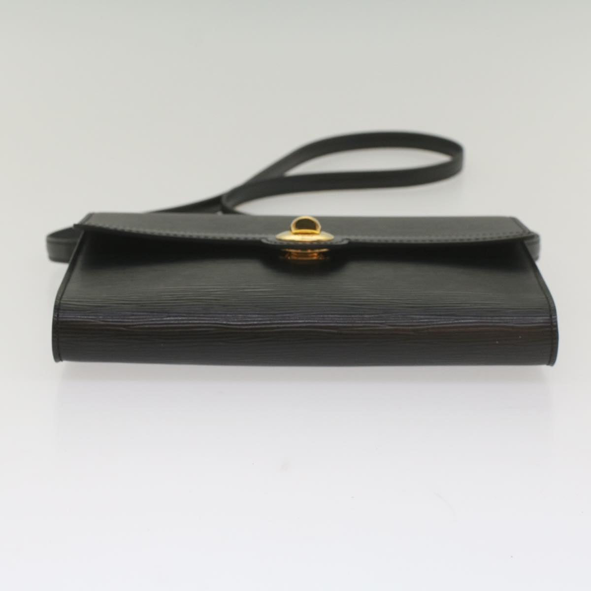 LOUIS VUITTON Epi Pochette Arche Shoulder Bag Black Noir M52572 LV ep2011