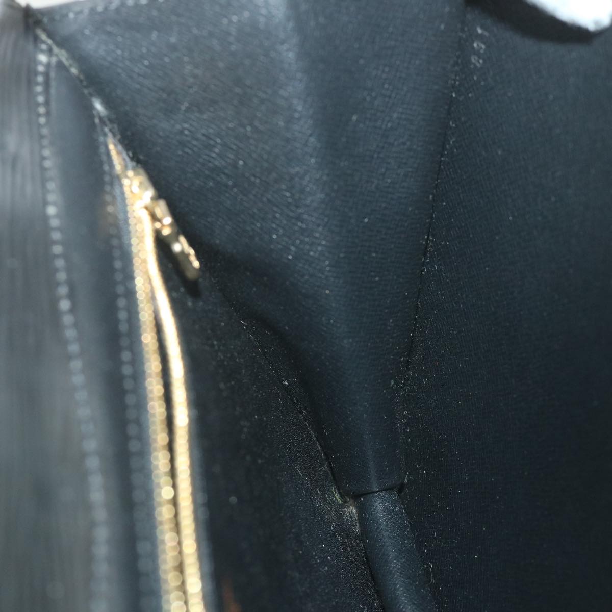 LOUIS VUITTON Epi Montaigne 27 Clutch Bag Black M52652 LV ep2068
