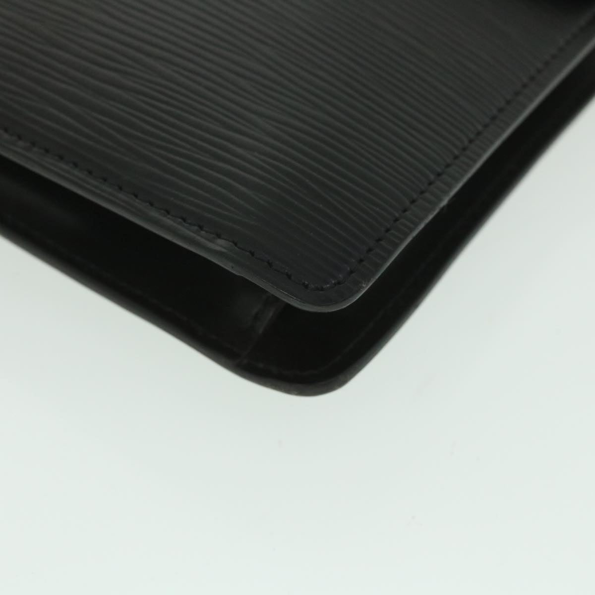 LOUIS VUITTON Epi Montaigne 27 Clutch Bag Black M52652 LV ep2068