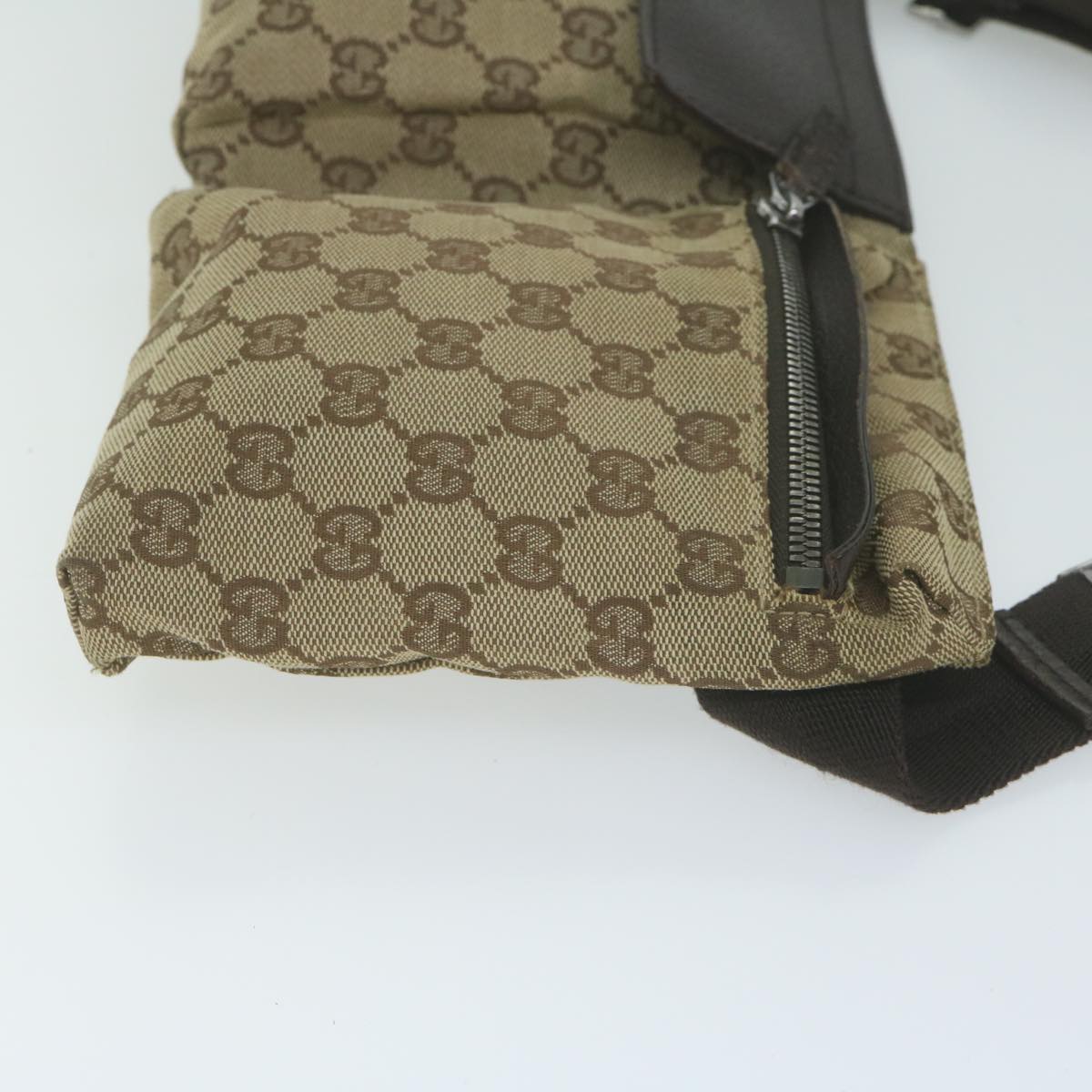 GUCCI GG Canvas Waist bag Beige 28566  ep3173