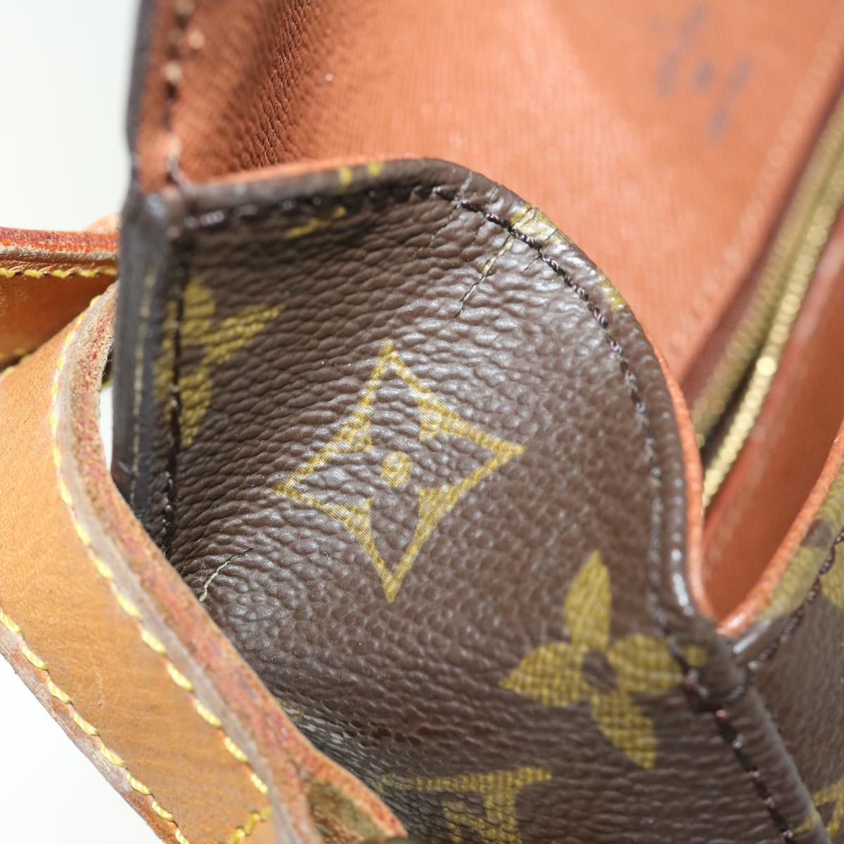 LOUIS VUITTON Monogram Saint Cloud GM Shoulder Bag M51242 LV ep3455