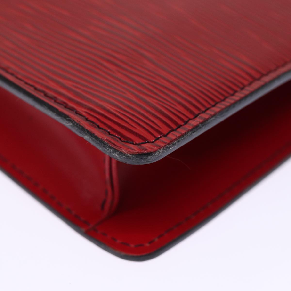 LOUIS VUITTON Epi Montaigne Clutch Bag Red M52657 LV ep4309