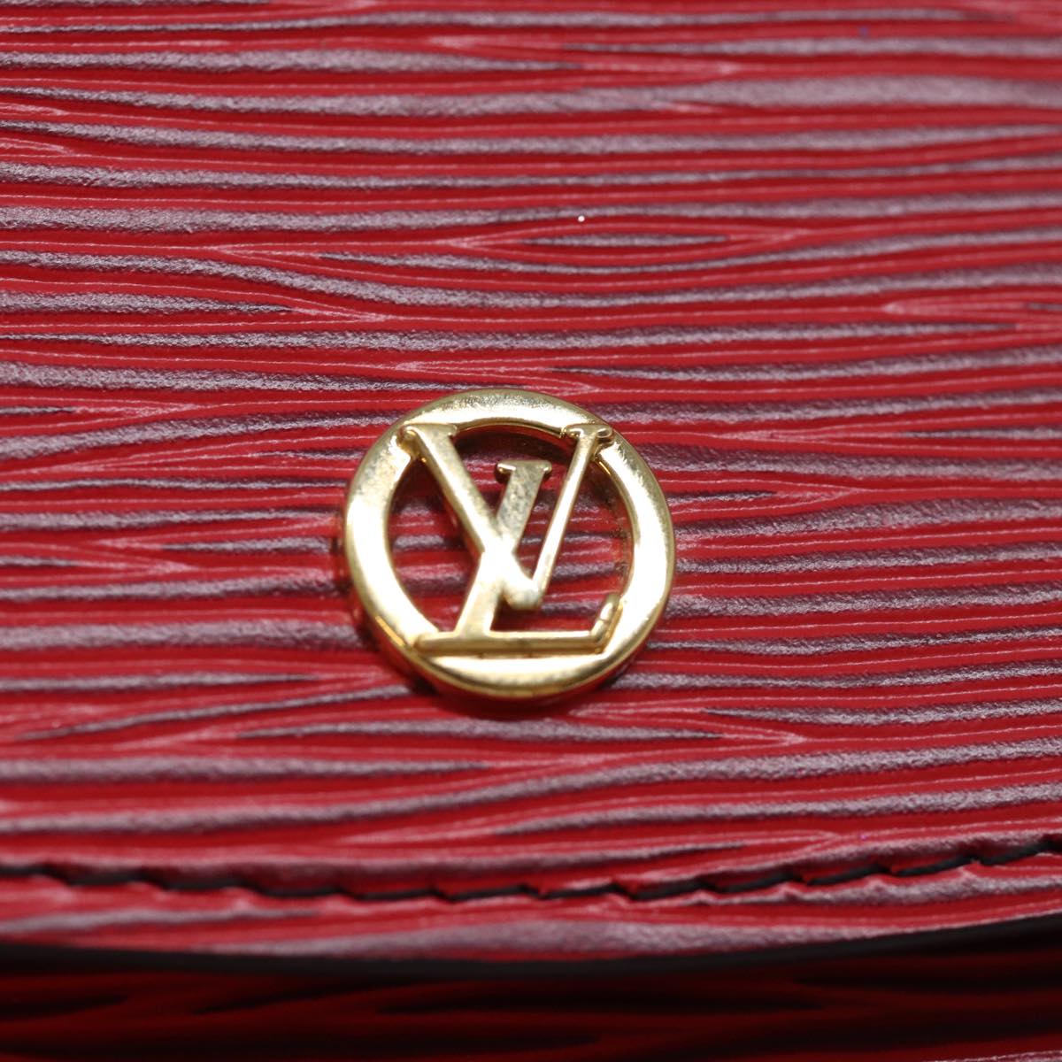 LOUIS VUITTON Epi Montaigne Clutch Bag Red M52657 LV ep4309