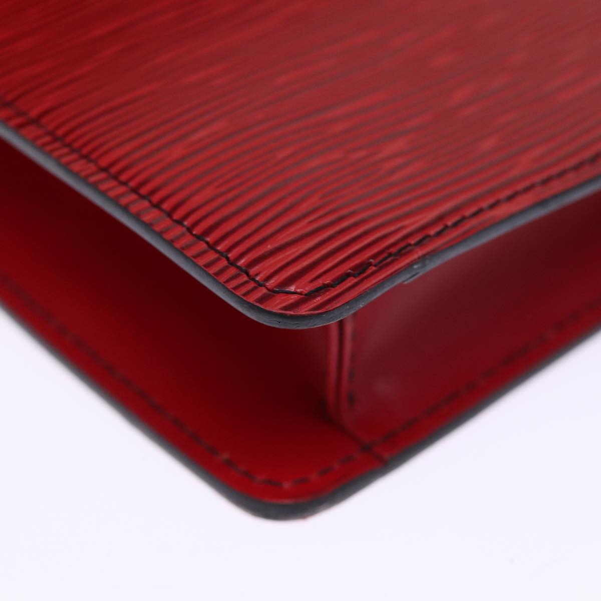 LOUIS VUITTON Epi Montaigne Clutch Bag Red M52657 LV ep4309