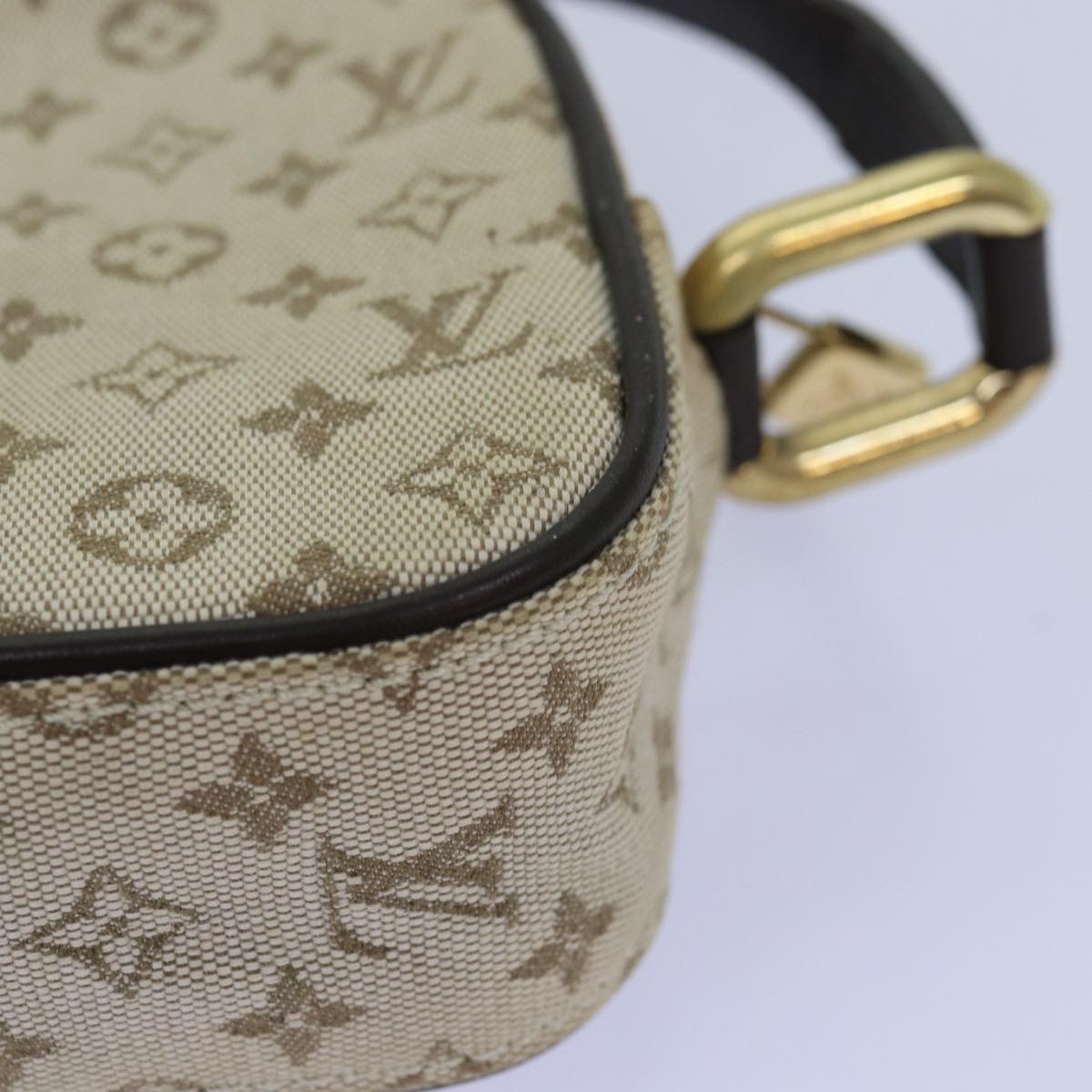 LOUIS VUITTON Monogram Mini Juliet MM Shoulder Bag Khaki M92218 LV ep4369