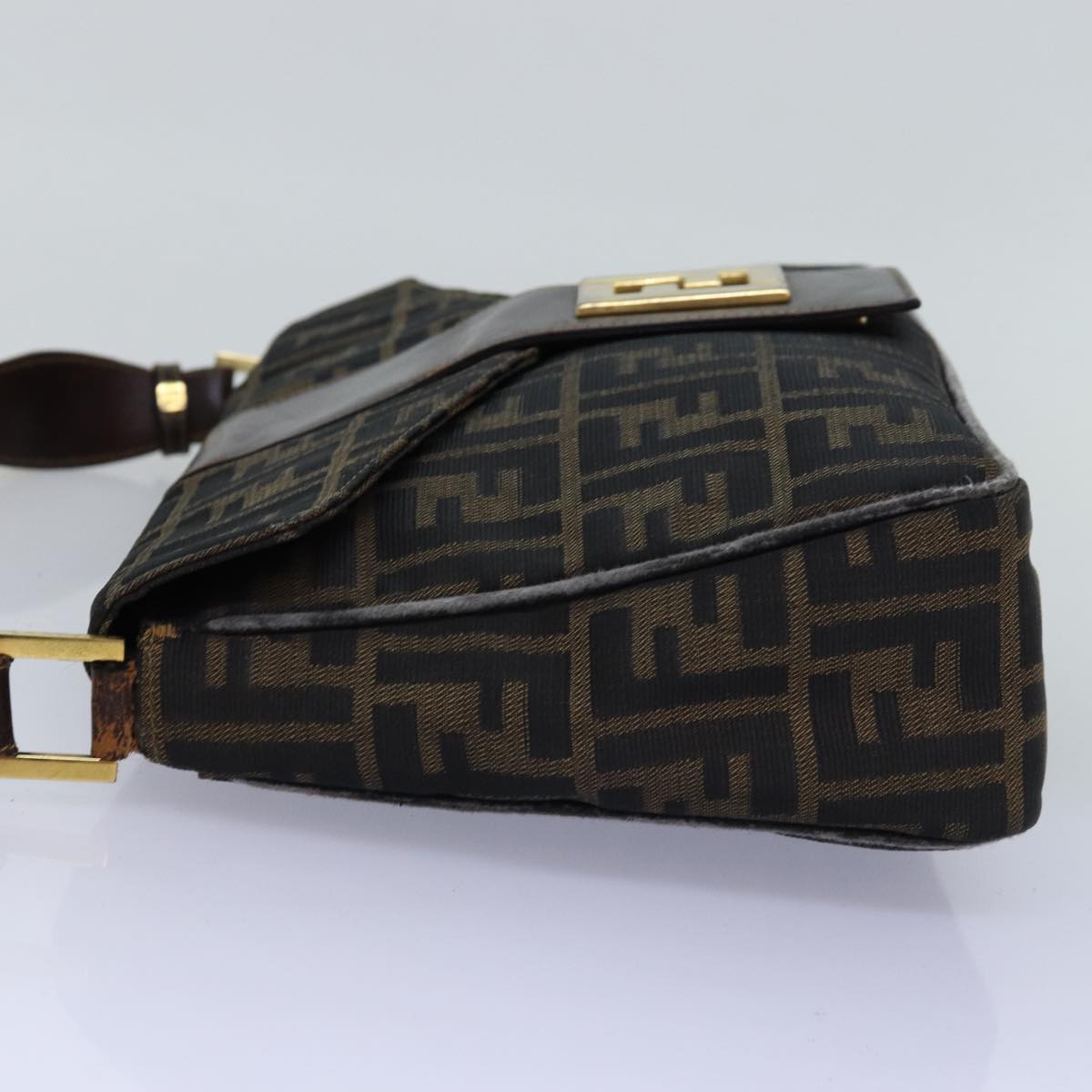 Luxury Fendi Zucca Canvas Shoulder Bag Black Brownep4406
