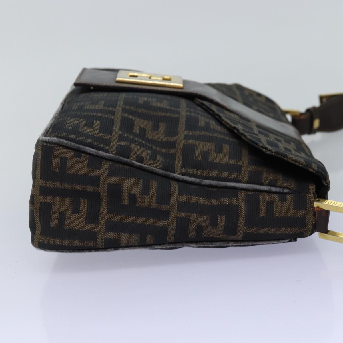 Luxury Fendi Zucca Canvas Shoulder Bag Black Brownep4406