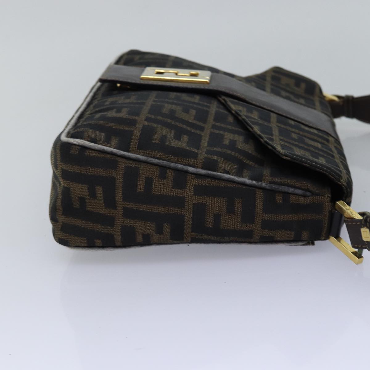 Luxury Fendi Zucca Canvas Shoulder Bag Black Brownep4502