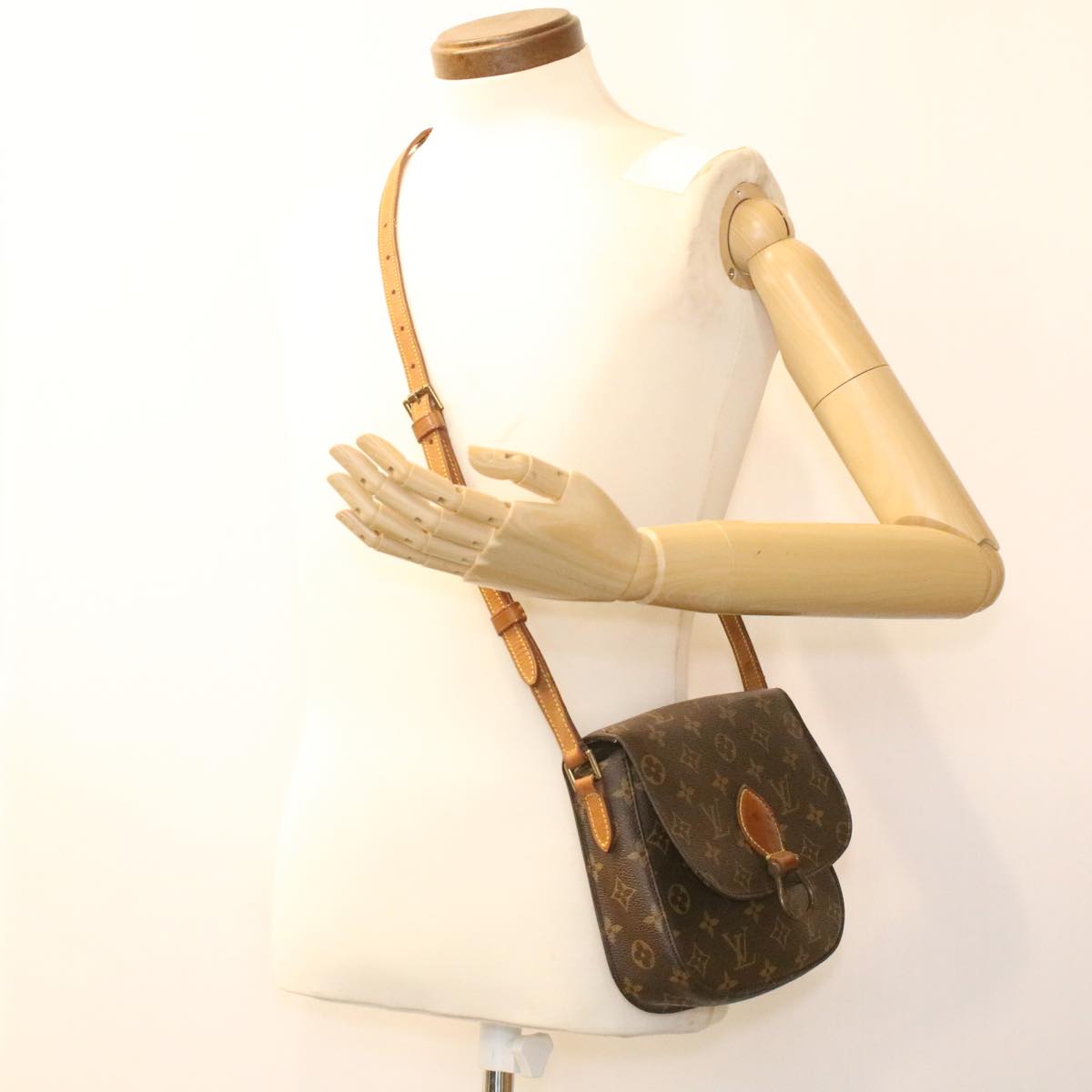 LOUIS VUITTON Monogram Saint Cloud MM Shoulder Bag M51243 LV ep466