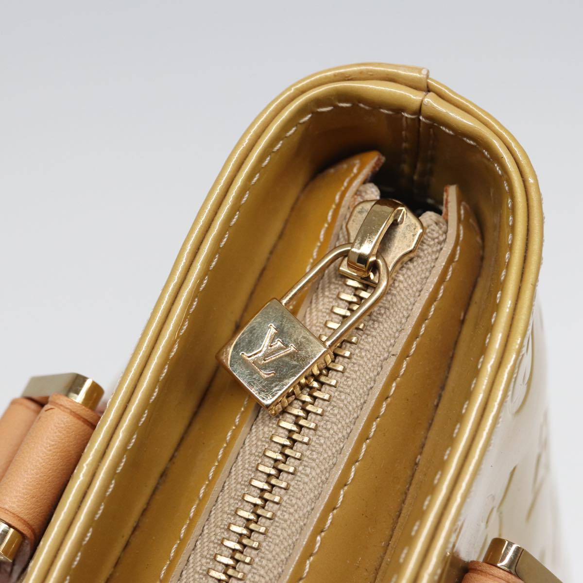 LOUIS VUITTON Monogram Vernis Houston Hand Bag Beige M91004 LV ep4812