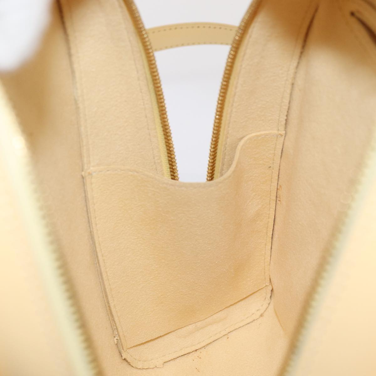 LOUIS VUITTON Epi Mabillon Backpack Vanilla M5223A LV ep4826