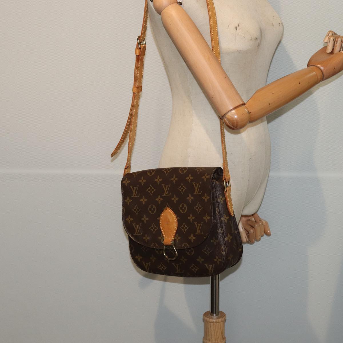 LOUIS VUITTON Monogram Saint Cloud GM Shoulder Bag M51242 LV ep4919