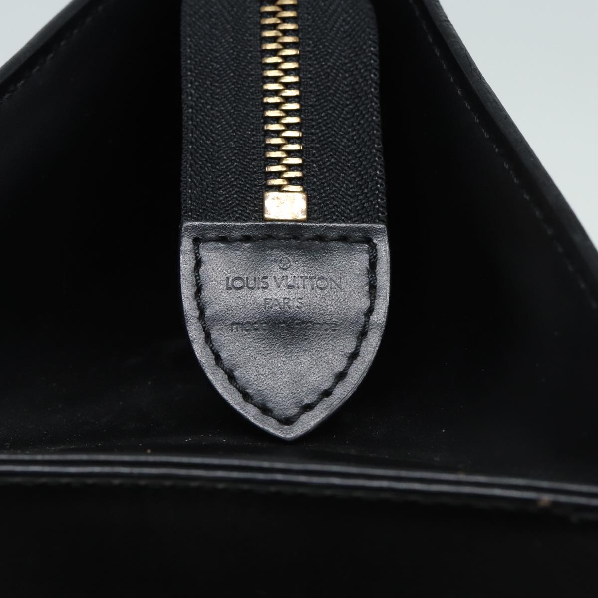 LOUIS VUITTON Epi Sac Triangle Hand Bag Black M52092 LV ep4945