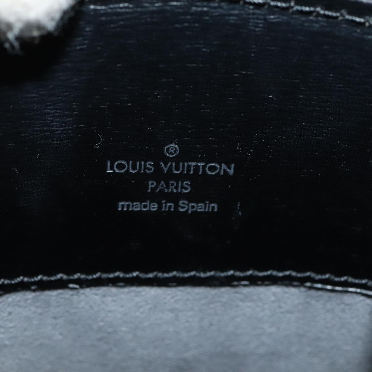 LOUIS VUITTON Epi Cluny Shoulder Bag Black M52252 LV ep5548