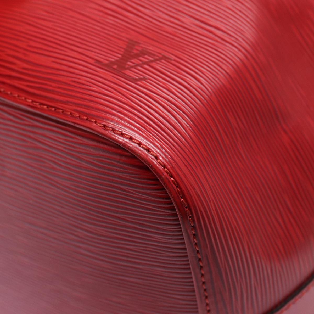 LOUIS VUITTON Epi Petit Noe Shoulder Bag Red M44107 LV ep5550