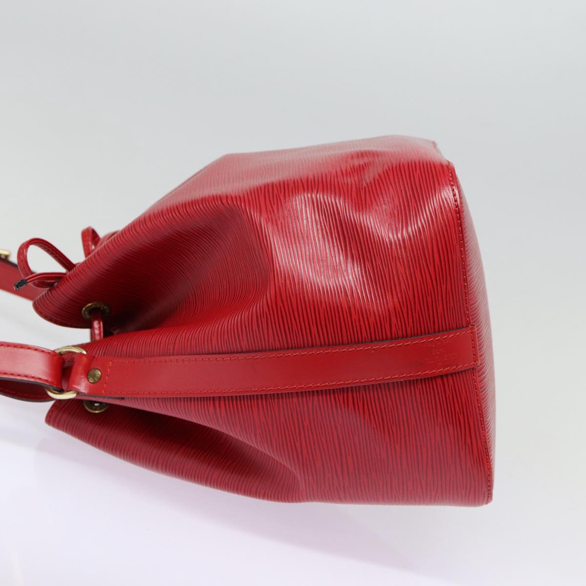 LOUIS VUITTON Epi Petit Noe Shoulder Bag Red M44107 LV ep5550