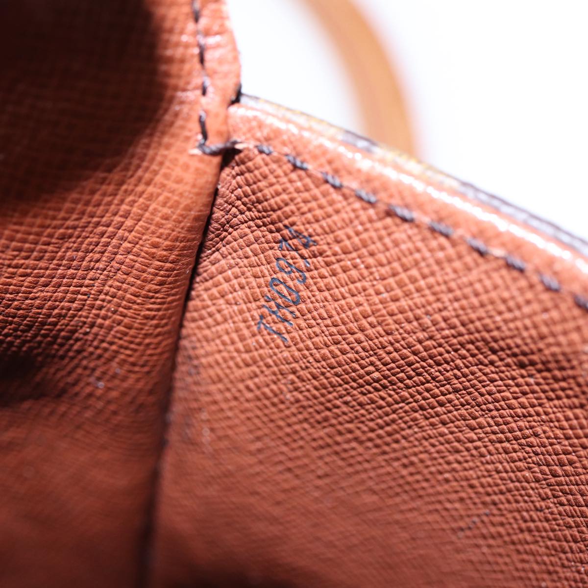 LOUIS VUITTON Monogram Saint Cloud GM Shoulder Bag M51242 LV ep5611