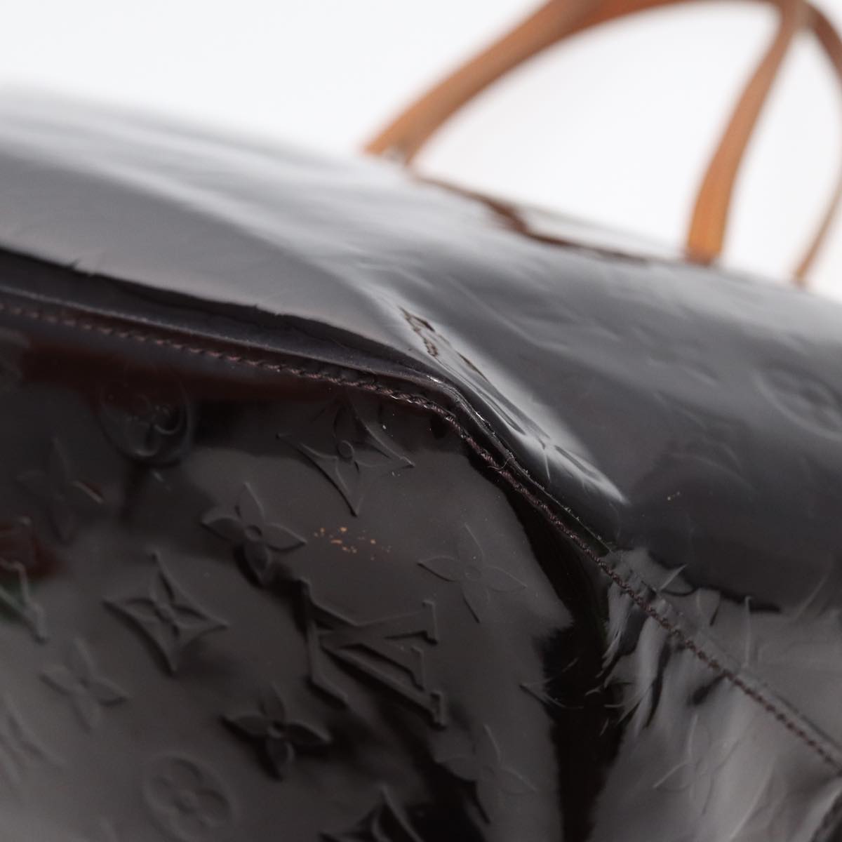LOUIS VUITTON Monogram Vernis Bellevue GM Tote Bag Amarante M93589 ep5671