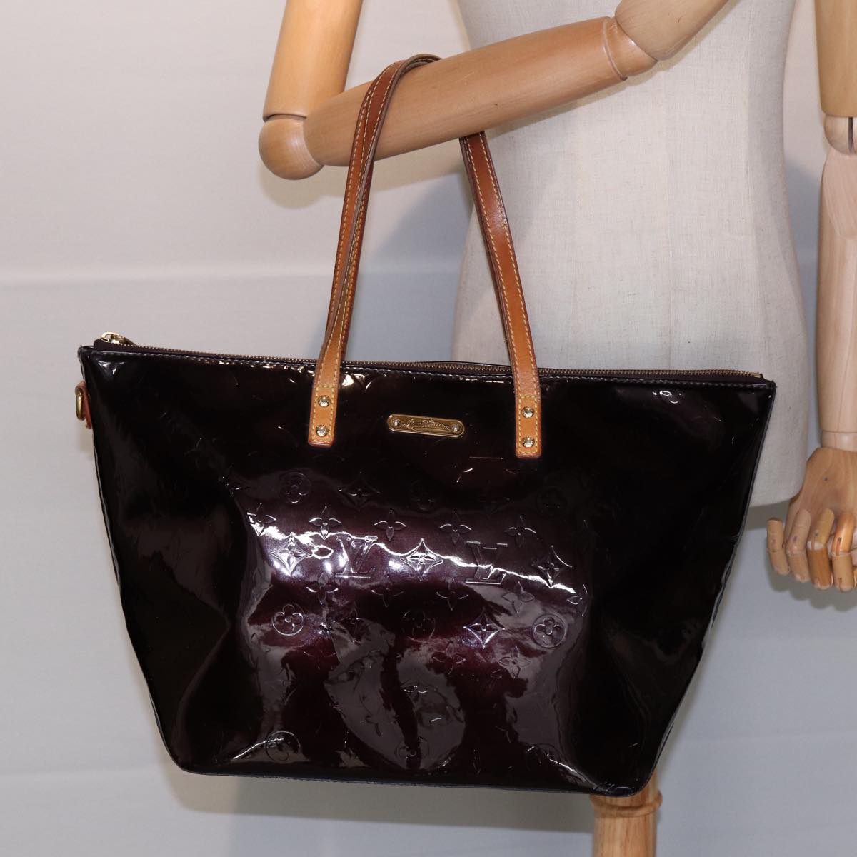 LOUIS VUITTON Monogram Vernis Bellevue GM Tote Bag Amarante M93589 ep5671