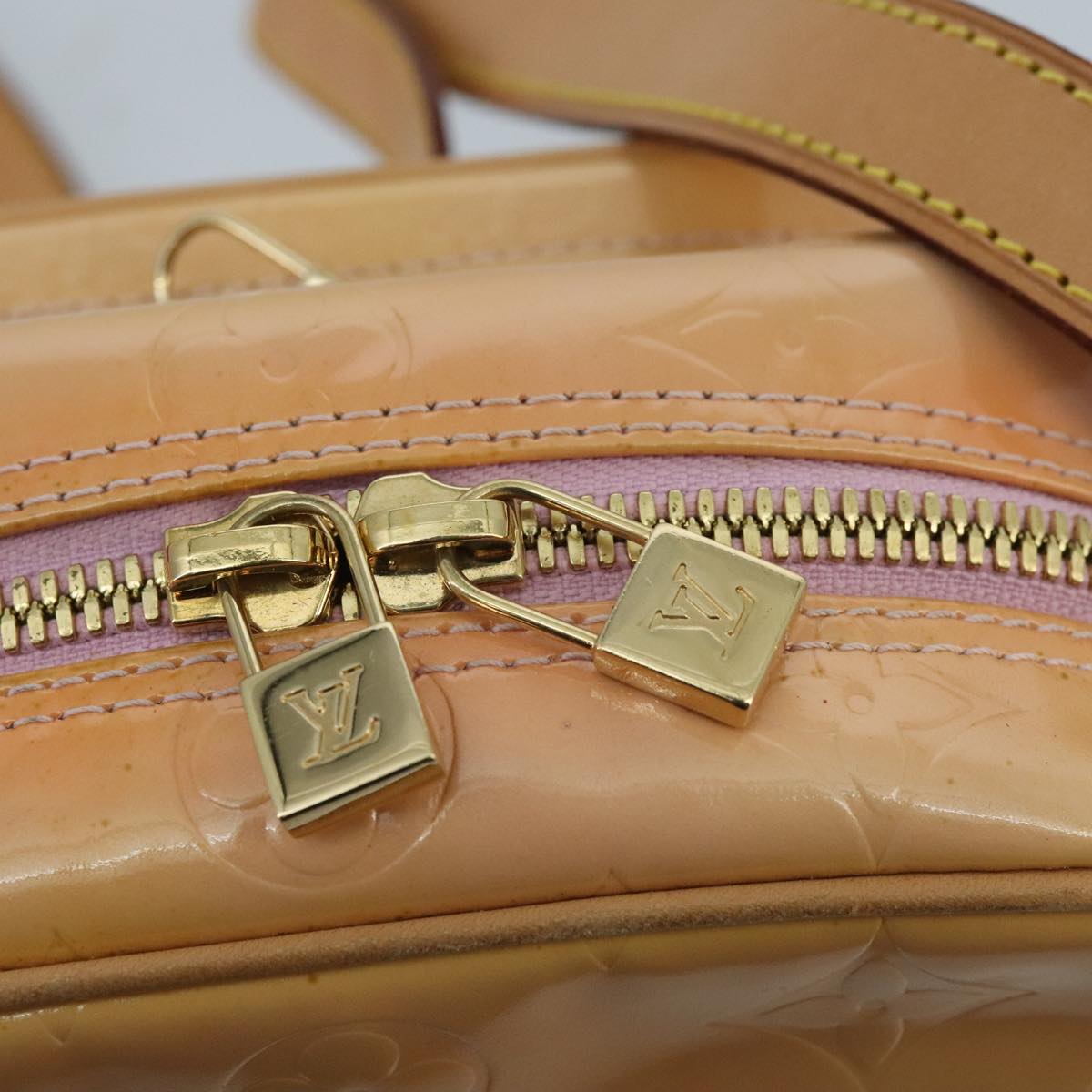 LOUIS VUITTON Monogram Vernis Wooster Bag Marshmallow Pink M91037 ep6329