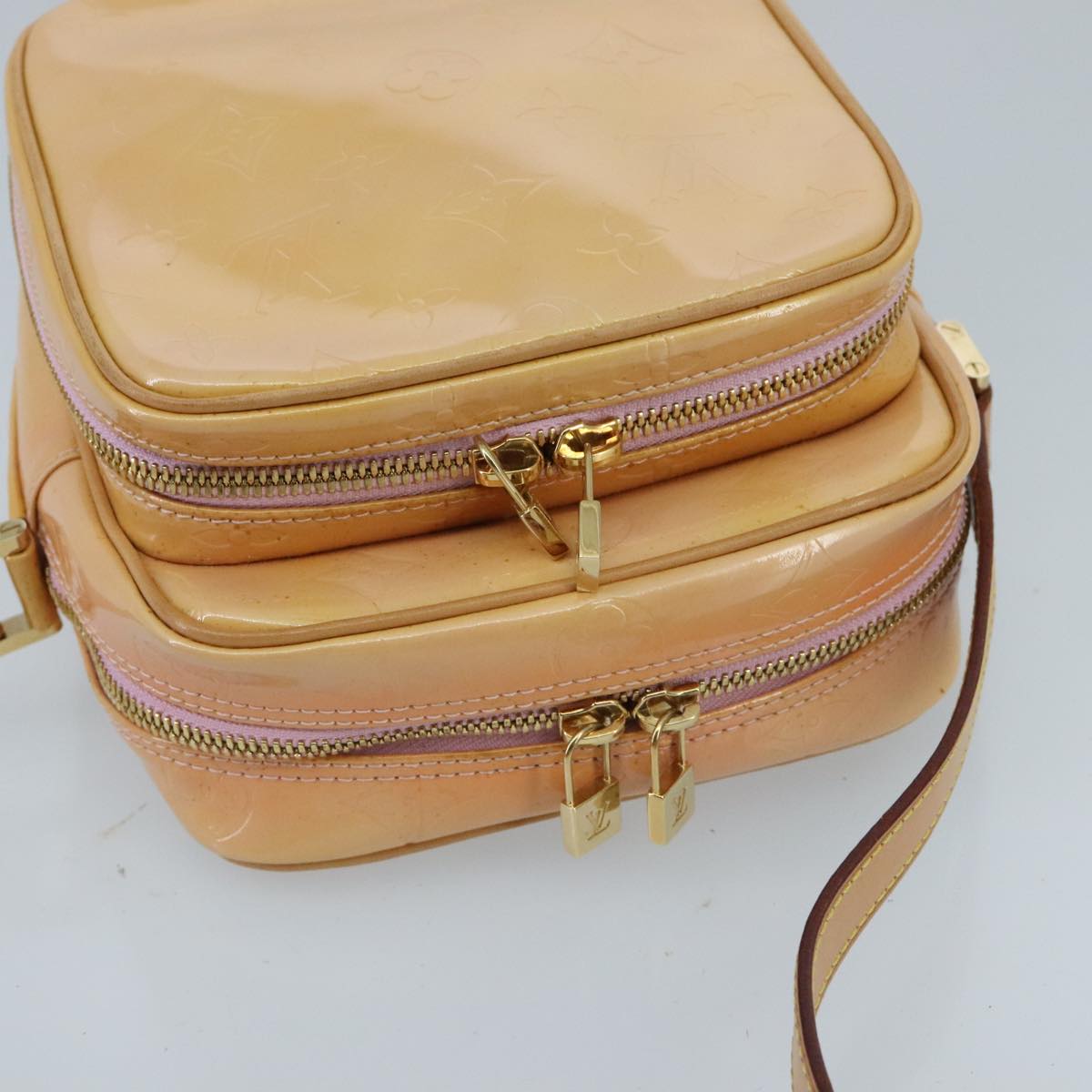 LOUIS VUITTON Monogram Vernis Wooster Bag Marshmallow Pink M91037 ep6329