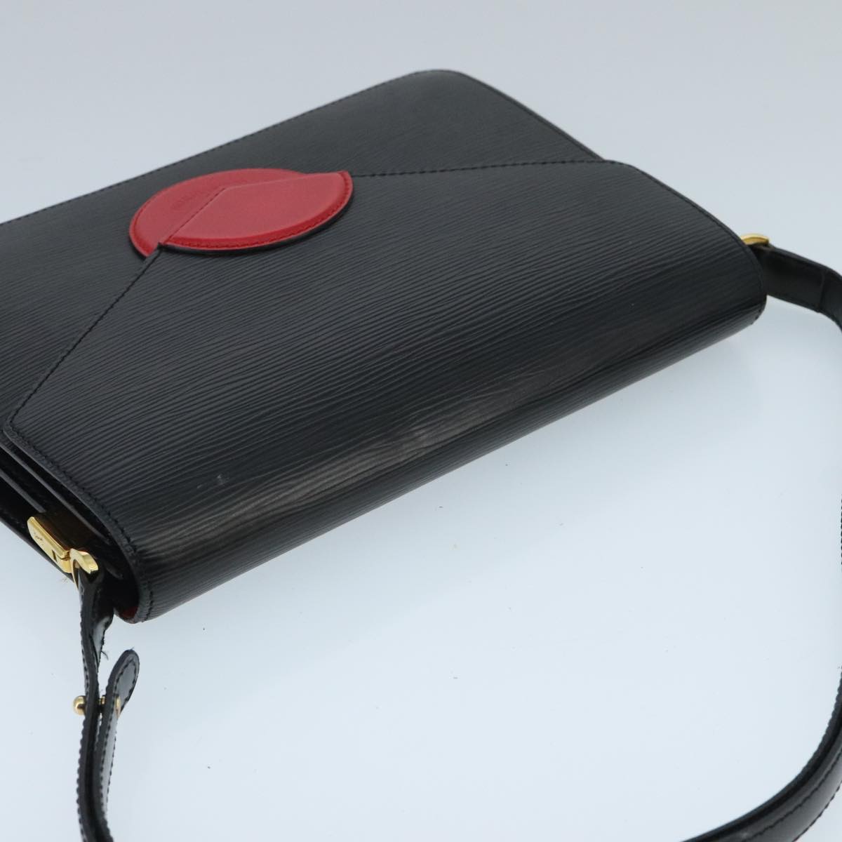 LOUIS VUITTON Epi Osh Shoulder Bag Black Red M52444 LV ep6386