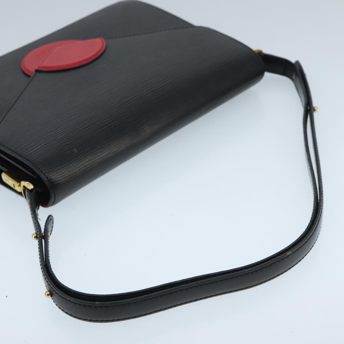 LOUIS VUITTON Epi Osh Shoulder Bag Black Red M52444 LV ep6386