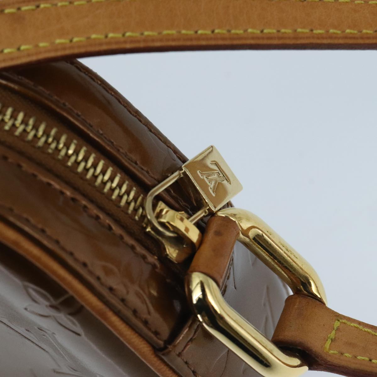 LOUIS VUITTON Monogram Vernis Christy MM Shoulder Bag Bronze M91109 ep6394