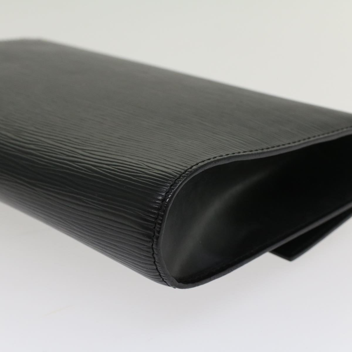 LOUIS VUITTON Epi Chaillot Clutch Bag Black M52542 LV ep890