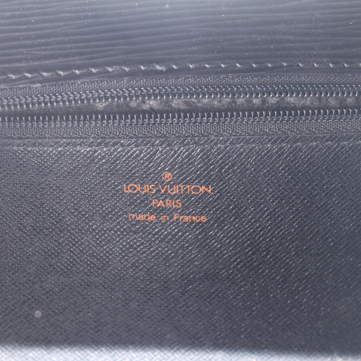LOUIS VUITTON Epi Chaillot Clutch Bag Black M52542 LV ep890